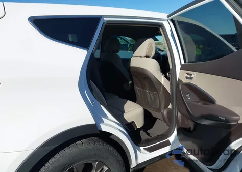 2013 Hyundai Santa Fe Sport z USA, uszkodzony, nr VIN 5XYZT3LB4DG093022